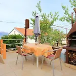 Apartmán By The Sea Slatine, Ciovo - 10368